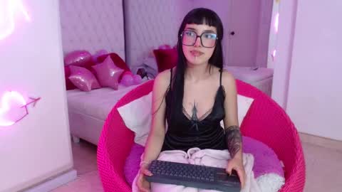 Paulette online show from March 20, 5:34 am