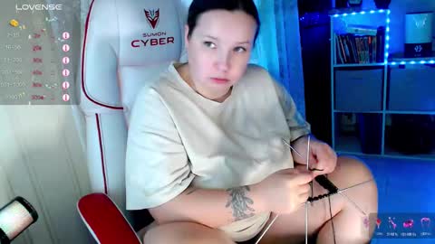 little_raiden online show from October 30, 3:53 am