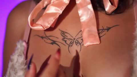 Im your little Velinda  online show from September 20, 6:39 pm