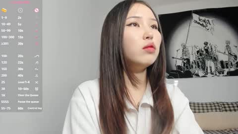 Yena and Gabby online show from February 25, 6:56 am