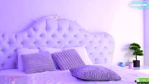 littleblondbunny online show from February 20, 10:43 pm