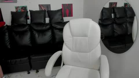 Angel  online show from March 16, 6:12 pm