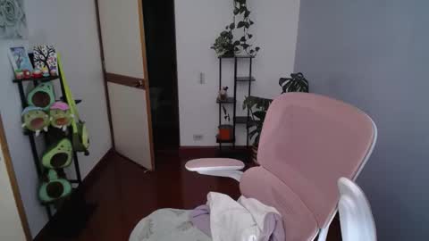 Laksmi online show from February 25, 10:08 pm