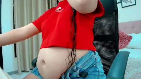 Sarahs Room online show from March 21, 10:59 pm