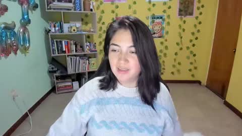 Snapshot of littleprety6969 chatting on March 9, 10:19 pm Mia online show from March 9, 10:19 pm