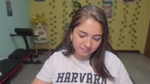 Mia  online show from February 15, 6:18 pm