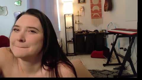 Eliza online show from October 21, 12:42 pm