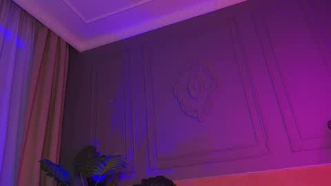 Liv 3 online show from September 18, 4:38 pm