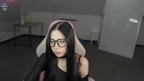 Sheryl online show from March 3, 11:38 am