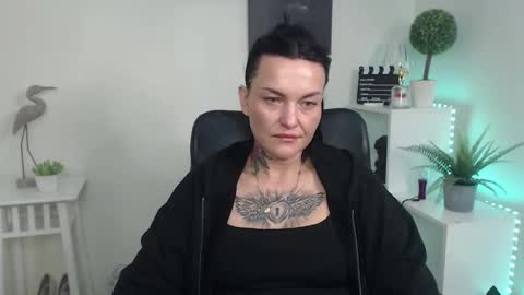 Livia online show from March 9, 7:55 am