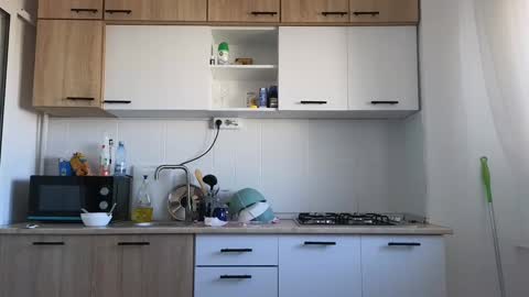 Liza online show from March 4, 8:24 am