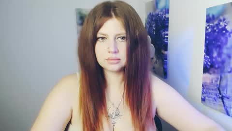 Lizzy3 online show from April 22, 9:50 am