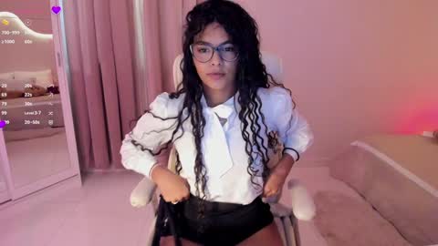 Kloe see you 28-11  to celebrate my birthday online show from January 21, 11:13 pm