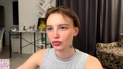 lolaatatee online show from June 11, 6:16 pm