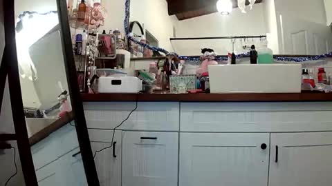 Lola Lixx online show from March 30, 9:42 am