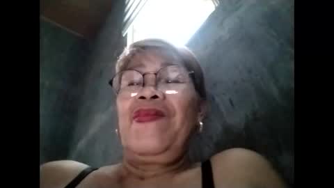 tey online show from November 3, 3:54 am