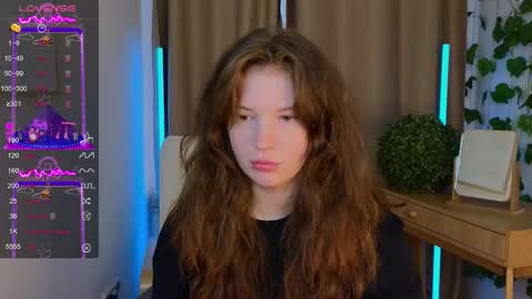 Mona online show from September 17, 12:47 pm