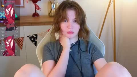 Mona online show from November 6, 3:29 pm