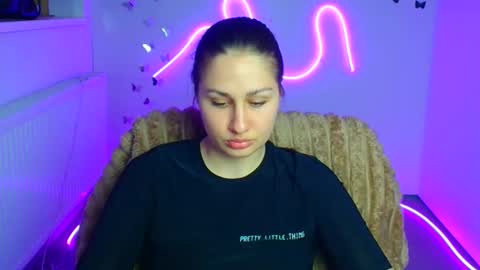 Lora online show from April 17, 6:48 am