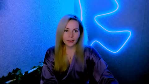 Lora online show from February 19, 3:17 am