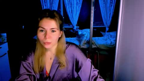 Lora online show from December 2, 2:57 am