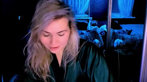 Lora online show from November 4, 2:49 am