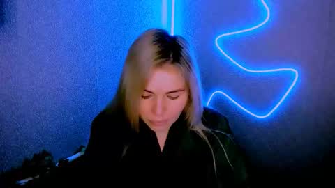 Lora online show from March 10, 2:26 am