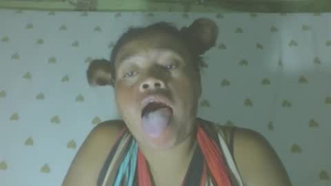 LorahVane online show from January 13, 3:05 pm