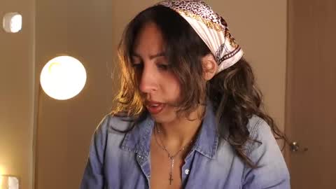 Deborah Daz online show from March 13, 4:41 pm