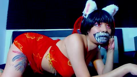 Lore Depp online show from October 22, 3:33 am