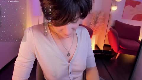 Loren online show from October 11, 2:20 pm