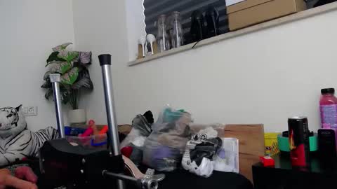 Hi Im Lorena an independent model Im waiting for you for any craziness you dream of... online show from February 27, 10:26 am