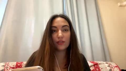 lorenrutty online show from November 24, 9:22 am