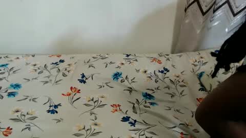 Lyne online show from April 8, 9:44 am