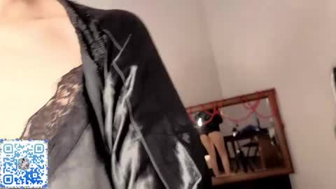 Nicole online show from April 5, 8:19 pm