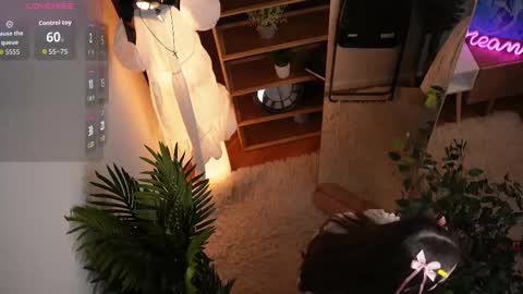 Ivy online show from September 17, 6:06 pm