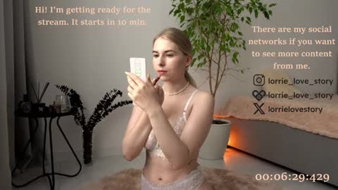 Lorrie online show from January 17, 1:03 pm