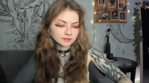 lostallice online show from October 1, 3:44 am