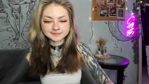 lostallice online show from March 3, 6:53 am