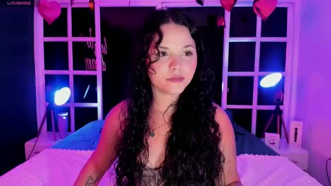 Lotti online show from February 7, 2:19 am