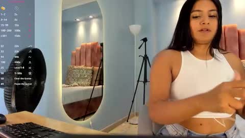  Lou Rosse  online show from February 10, 8:23 pm