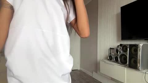 Flora online show from March 27, 7:32 am