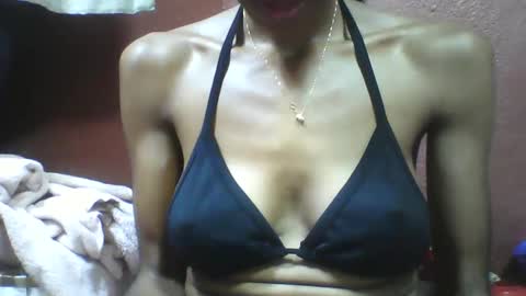 lovaelisa online show from December 20, 4:38 am