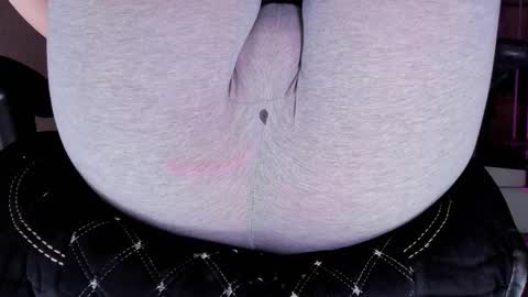 Kira online show from October 25, 9:17 am