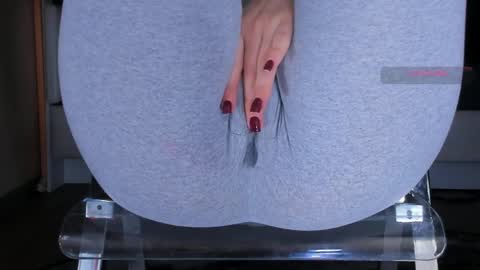 Kira online show from April 1, 1:41 pm