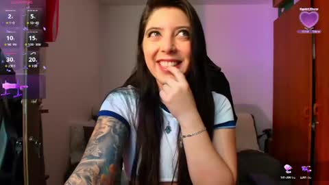 Sharol Leon online show from June 16, 1:12 pm