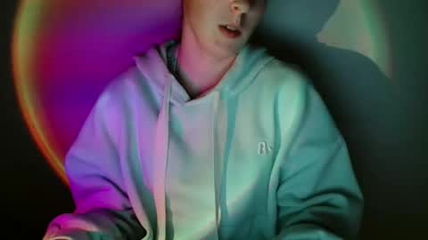 Vivian online show from February 2, 2:16 pm