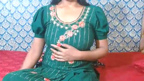 Divya online show from April 16, 12:33 am