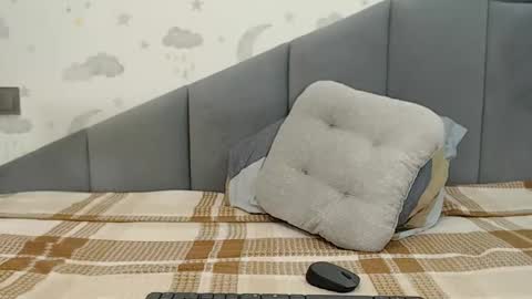 lovellykitty online show from September 25, 6:34 am