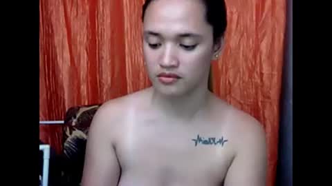 hearty2 Hey guys  Im Jess  online show from December 24, 6:44 am